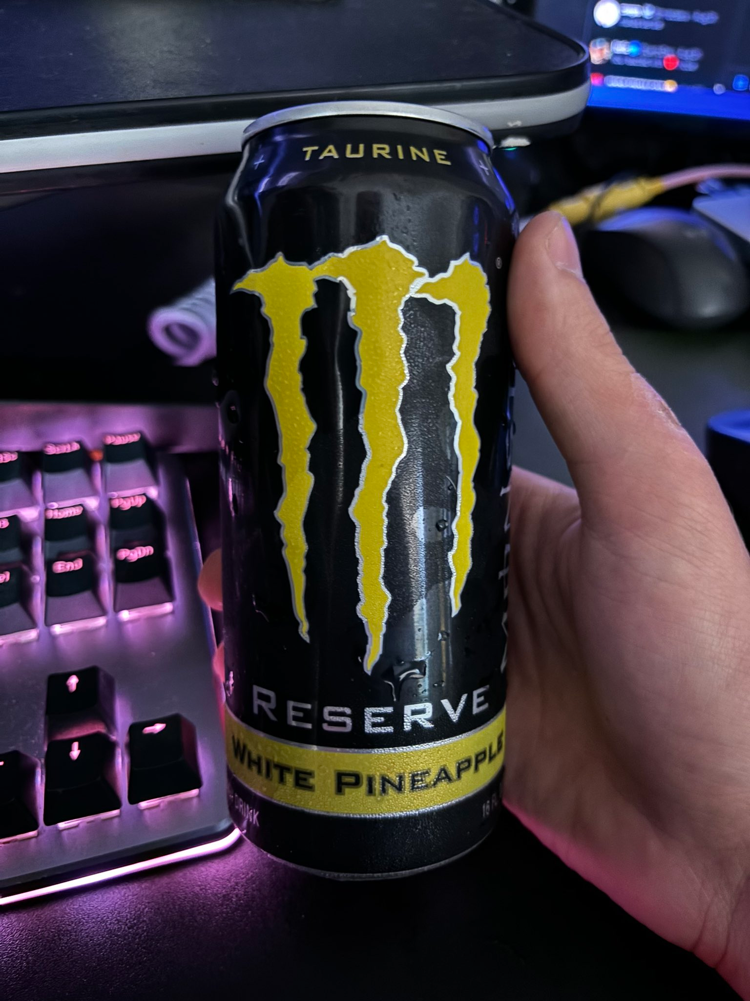 Monster Energy White Pineapple